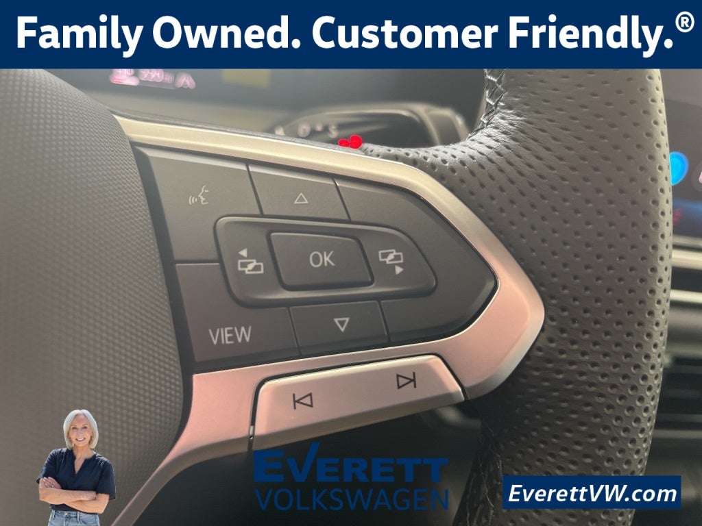 2026 Volkswagen Tiguan 2.0T SE R-Line Black