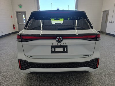 2026 Volkswagen Tiguan SE R-Line Black
