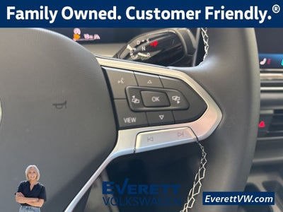 2025 Volkswagen Tiguan 2.0T SE