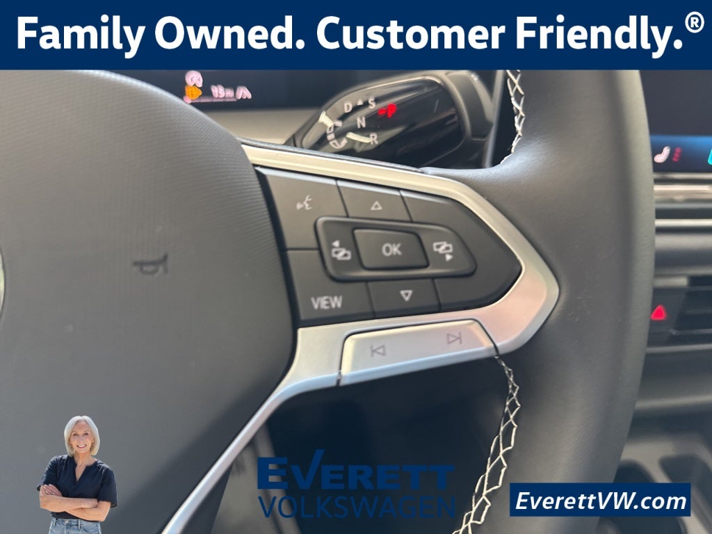 2025 Volkswagen Tiguan 2.0T SE