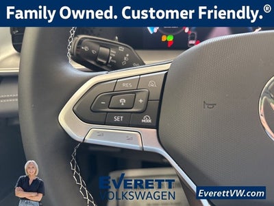 2025 Volkswagen Tiguan 2.0T SE