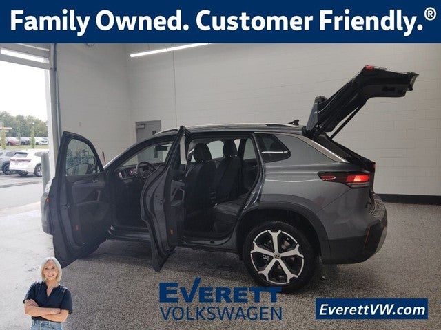 2026 Volkswagen Tiguan 2.0T SE