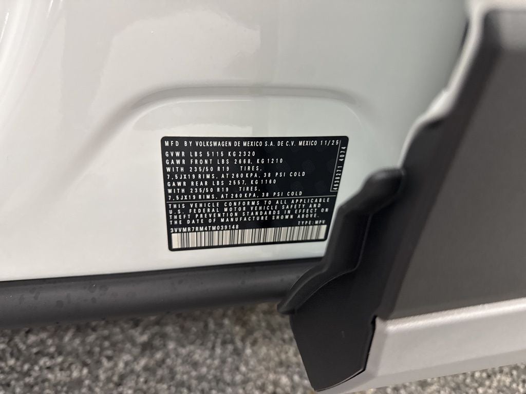 2026 Volkswagen Tiguan 2.0T SE