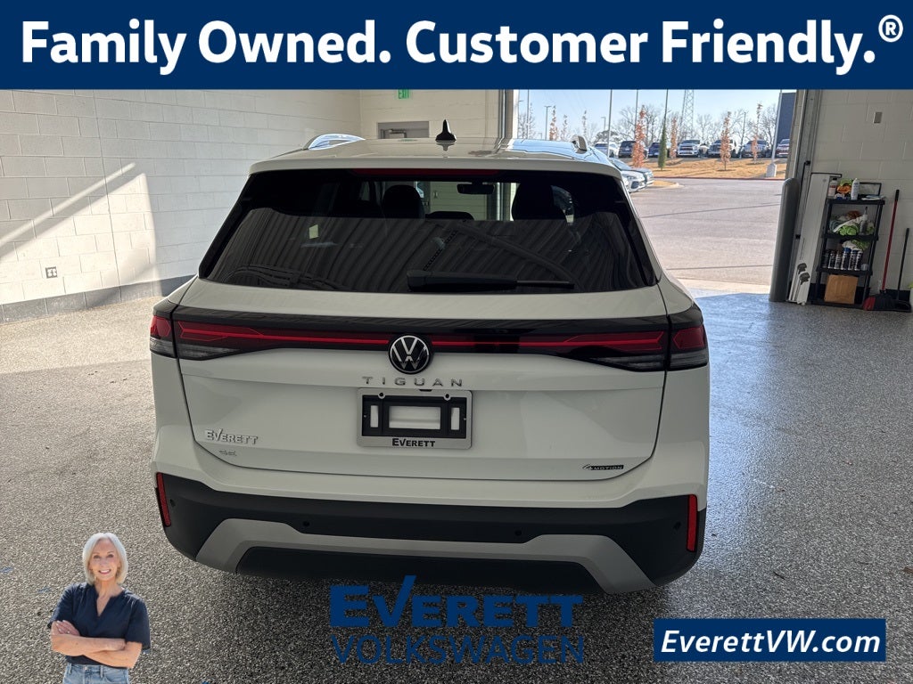 2026 Volkswagen Tiguan 2.0T SE