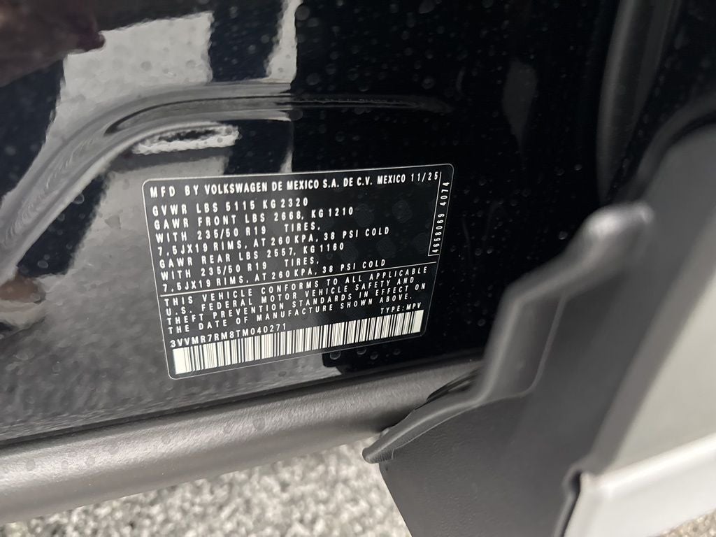 2026 Volkswagen Tiguan 2.0T SE