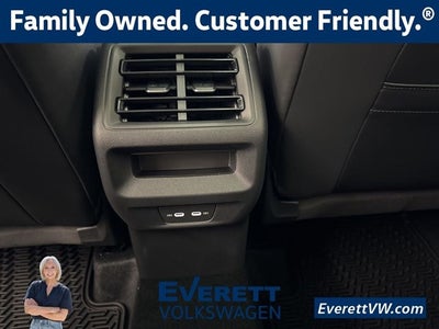 2026 Volkswagen Tiguan 2.0T SE