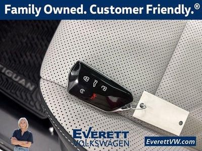 2026 Volkswagen Tiguan 2.0T SE