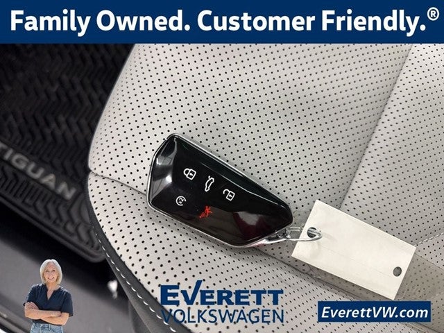 2026 Volkswagen Tiguan 2.0T SE