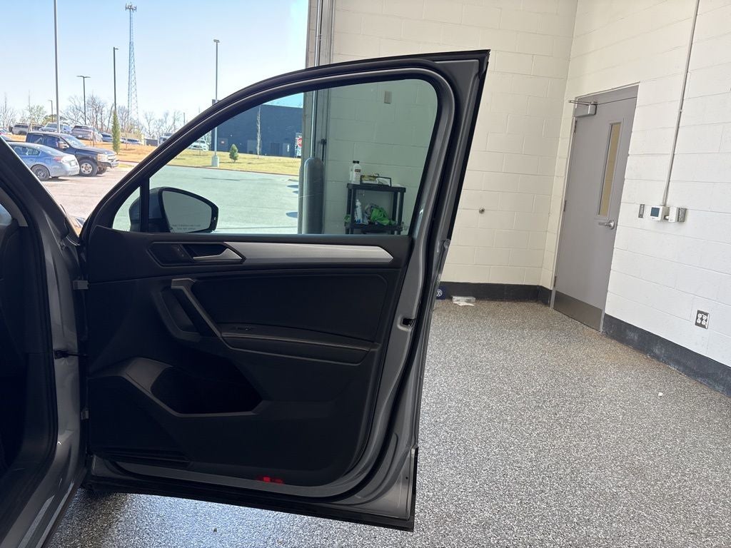 2023 Volkswagen Tiguan 2.0T S