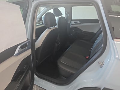 2027 Volkswagen Taos 1.5T SE