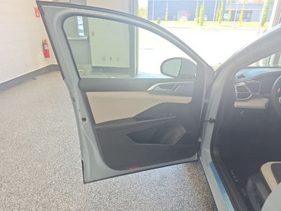 2027 Volkswagen Taos 1.5T SE