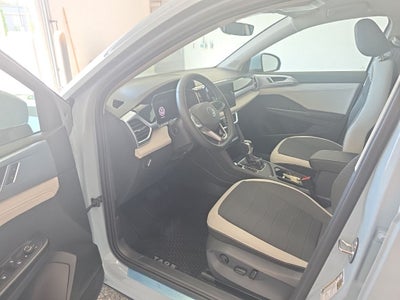 2027 Volkswagen Taos 1.5T SE