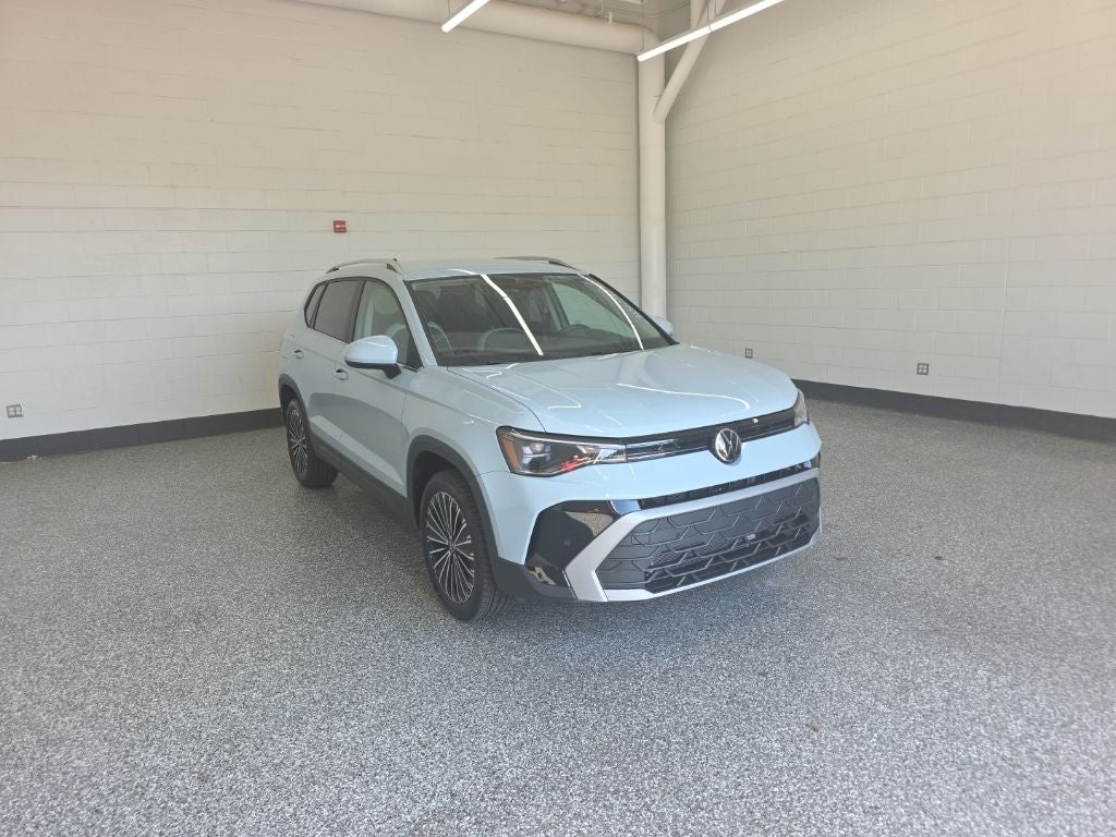 2027 Volkswagen Taos 1.5T SE