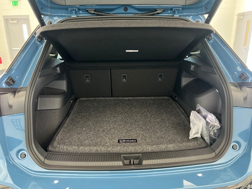 2026 Volkswagen Tiguan 2.0T SEL R-Line Turbo