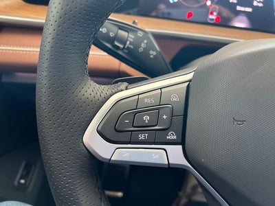 2026 Volkswagen Tiguan 2.0T SEL R-Line Turbo