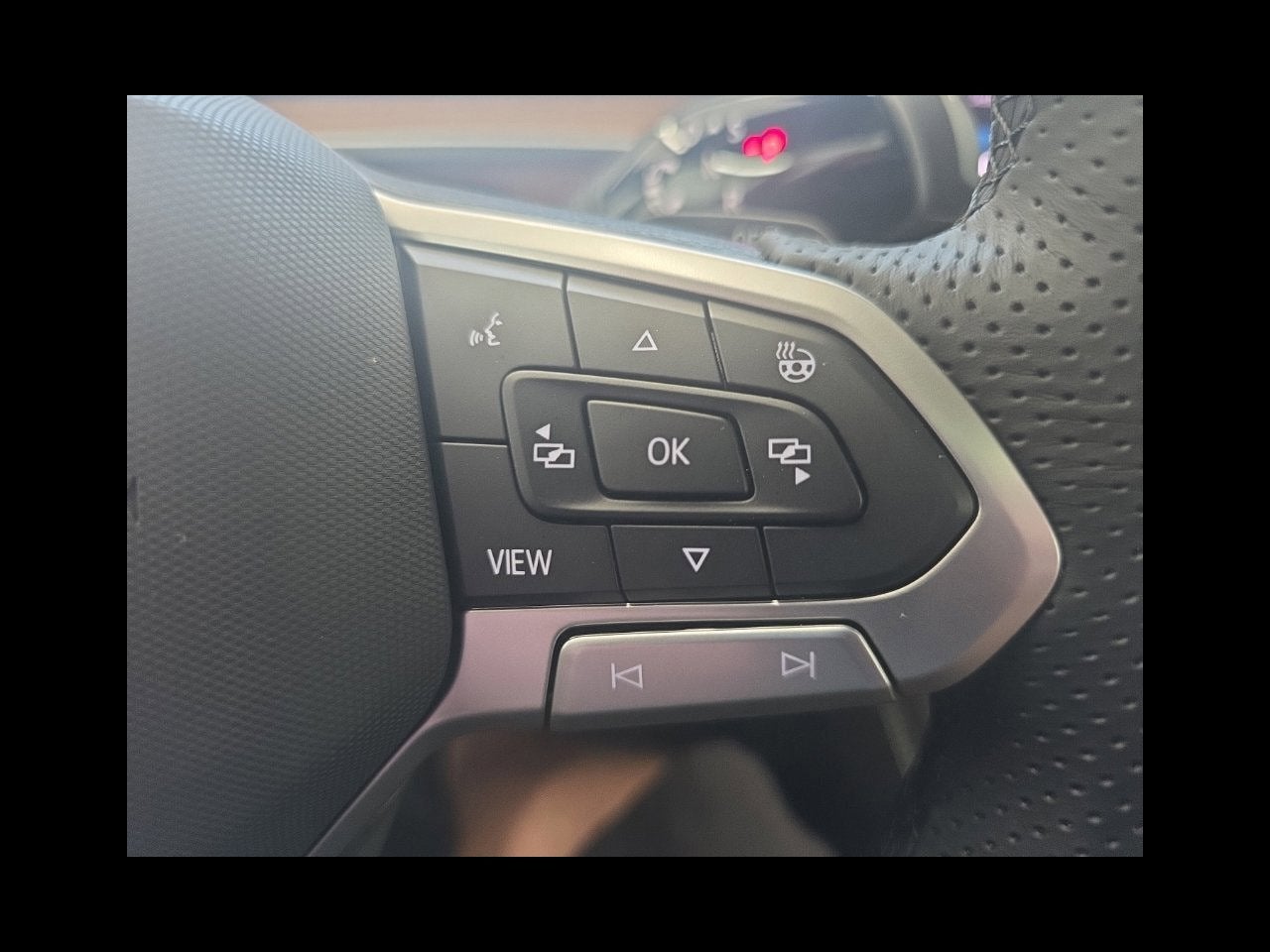 2026 Volkswagen Tiguan SEL R-Line Turbo