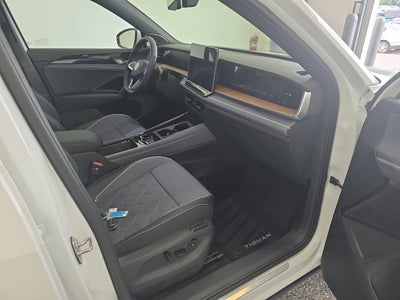 2026 Volkswagen Tiguan 2.0T SEL R-Line Turbo