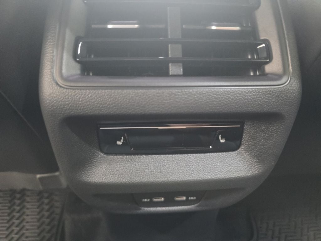 2026 Volkswagen Tiguan 2.0T SEL R-Line Turbo