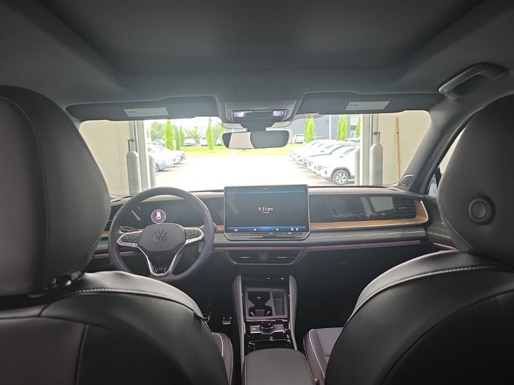 2026 Volkswagen Tiguan 2.0T SEL R-Line Turbo