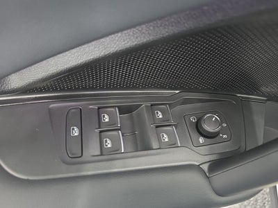 2026 Volkswagen Tiguan 2.0T SEL R-Line Turbo