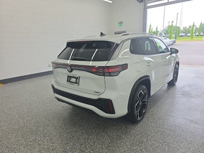 2026 Volkswagen Tiguan 2.0T SEL R-Line Turbo