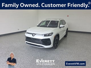 2026 Volkswagen Tiguan 2.0T SEL R-Line Turbo