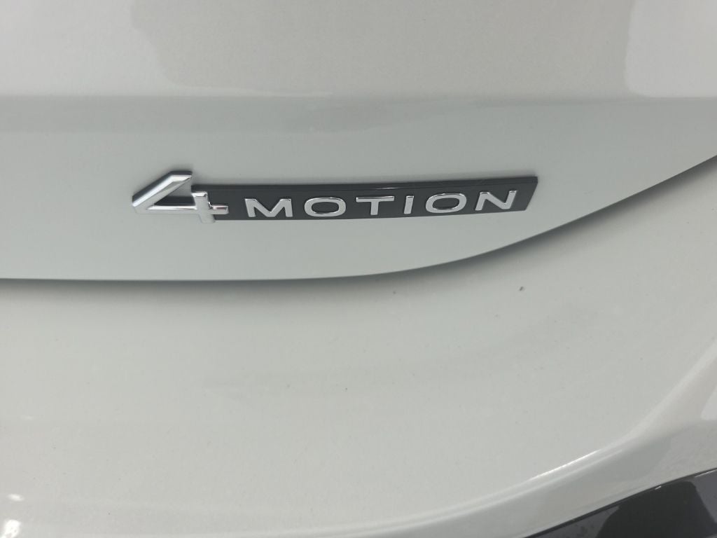 2026 Volkswagen Tiguan 2.0T SEL R-Line Turbo