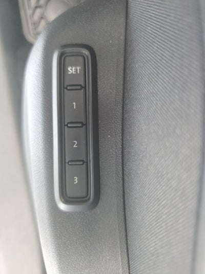 2026 Volkswagen Tiguan 2.0T SEL R-Line Turbo