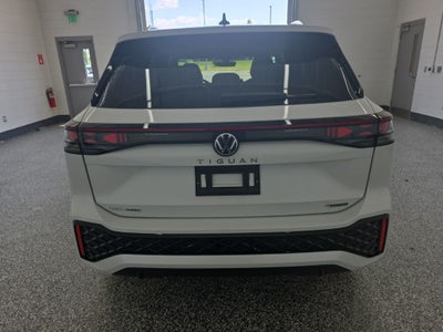 2026 Volkswagen Tiguan 2.0T SEL R-Line Turbo