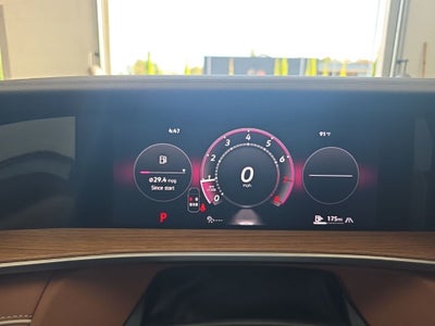 2026 Volkswagen Tiguan 2.0T SEL R-Line