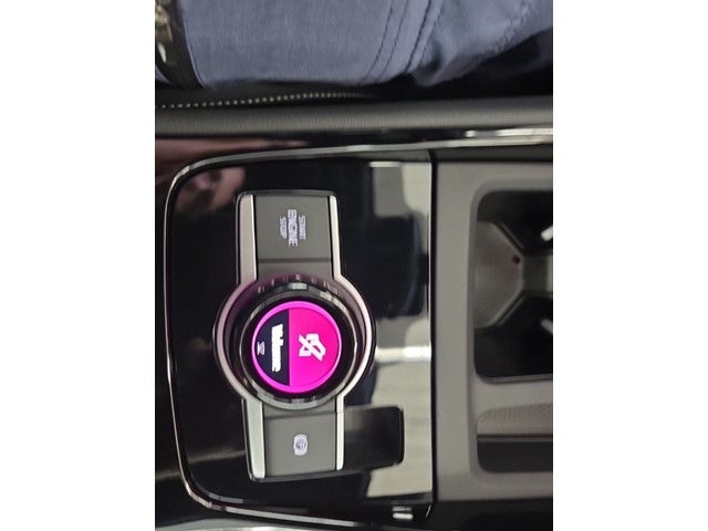 2026 Volkswagen Tiguan 2.0T SEL R-Line