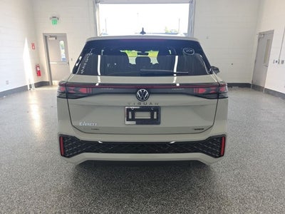 2026 Volkswagen Tiguan 2.0T SEL R-Line