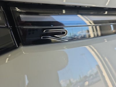 2026 Volkswagen Tiguan 2.0T SEL R-Line