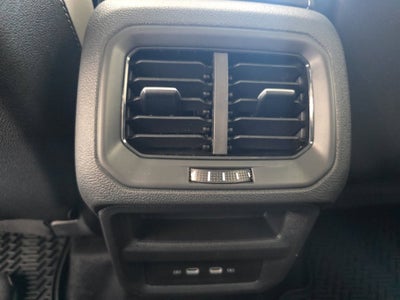 2027 Volkswagen Taos 1.5T SE