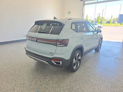 2027 Volkswagen Taos 1.5T SE