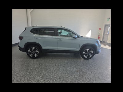 2027 Volkswagen Taos 1.5T SE