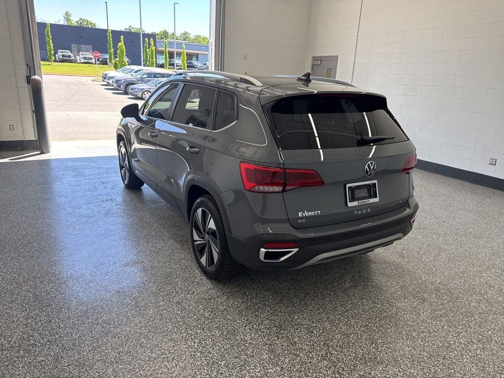 2024 Volkswagen Taos 1.5T SE