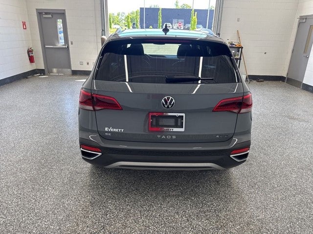 2024 Volkswagen Taos 1.5T SE