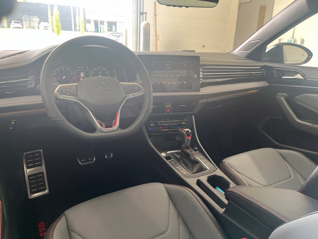 2027 Volkswagen Jetta GLI 2.0T Autobahn