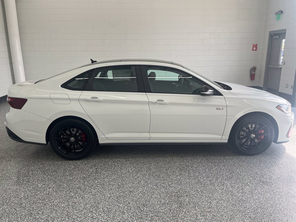 2027 Volkswagen Jetta GLI 2.0T Autobahn