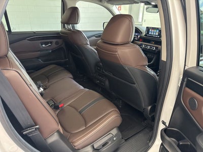 2025 Honda Pilot Elite