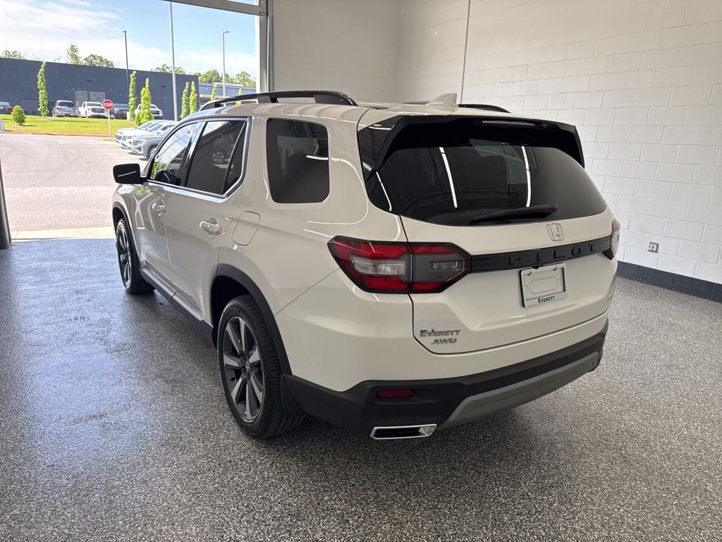 2025 Honda Pilot Elite