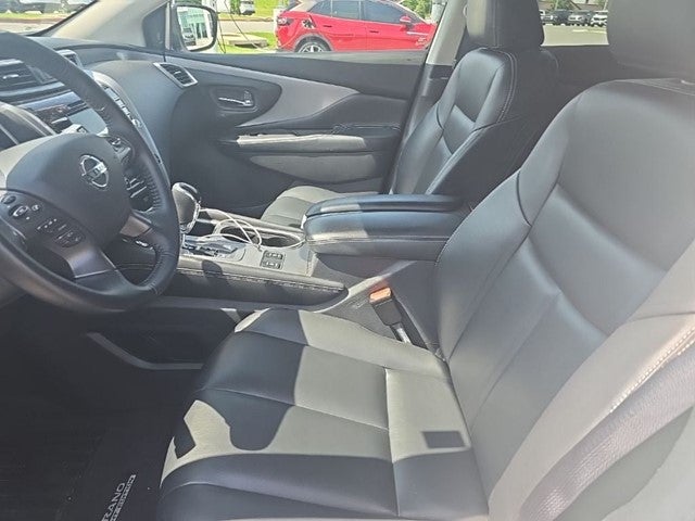 2022 Nissan Murano SV