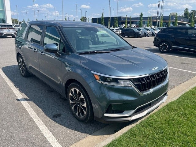 2024 Kia Carnival EX