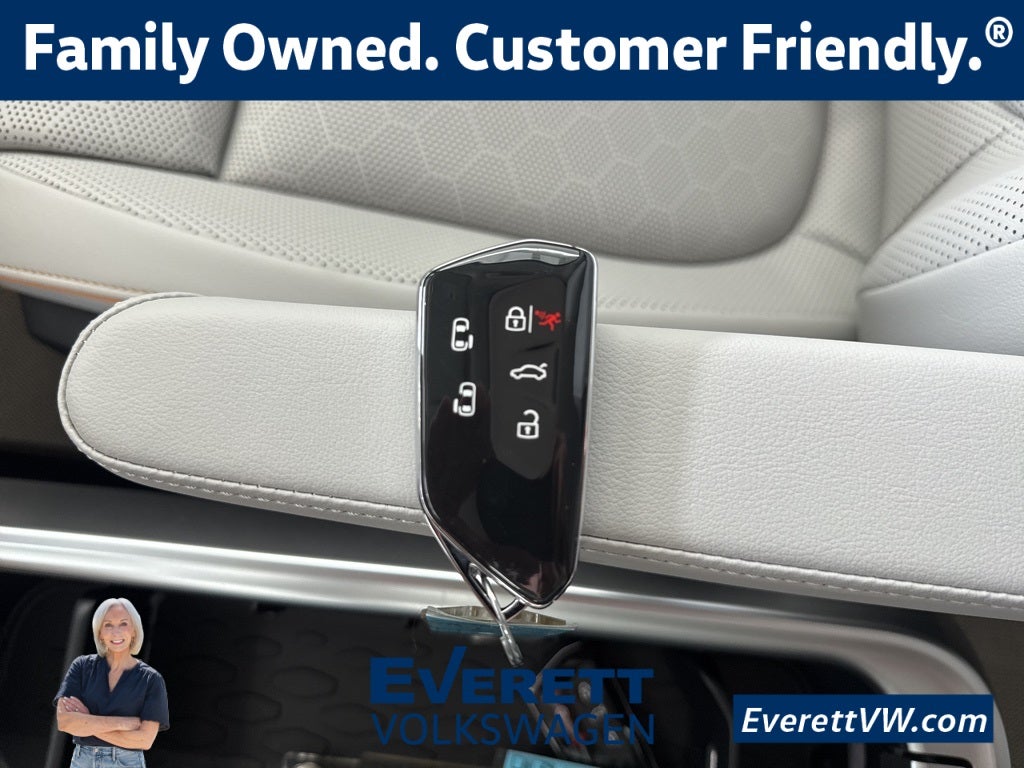 2025 Volkswagen ID. Buzz Pro S Plus