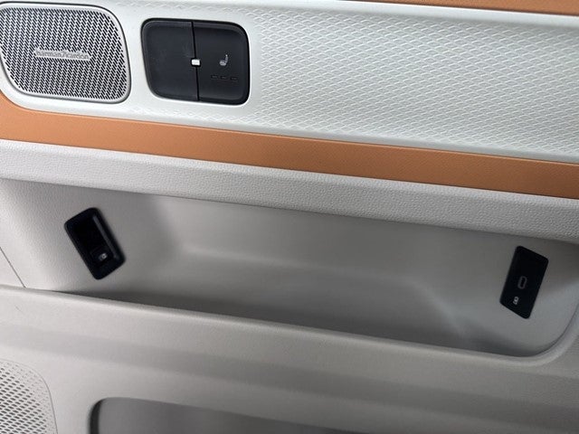 2025 Volkswagen ID. Buzz Pro S Plus