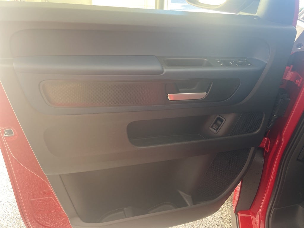 2025 Volkswagen ID. Buzz Pro S Plus