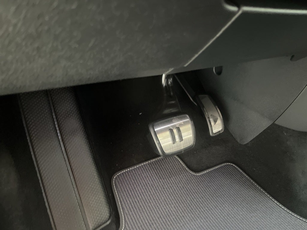 2025 Volkswagen ID. Buzz Pro S Plus