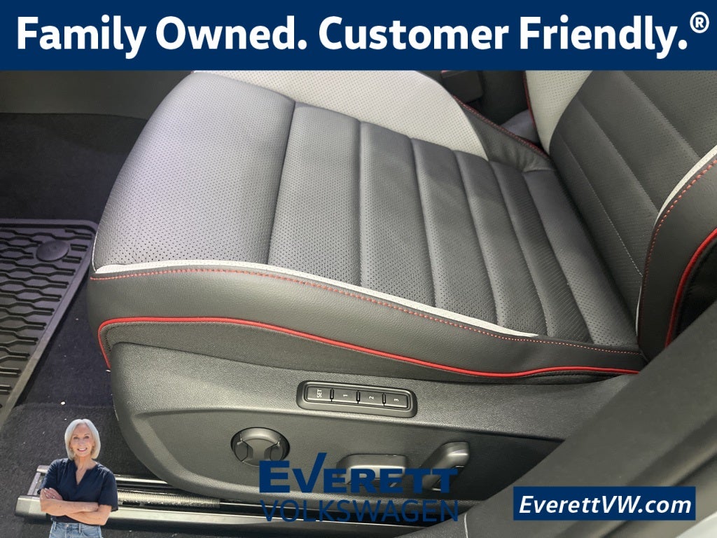 2026 Volkswagen Golf GTI 2.0T SE