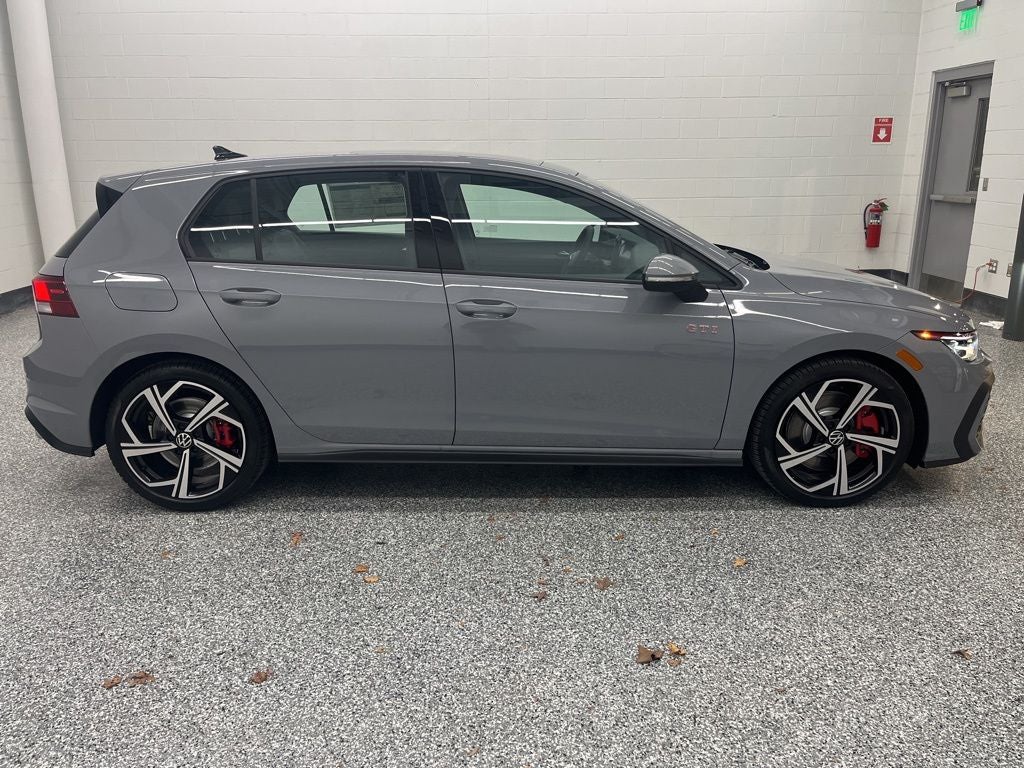 2026 Volkswagen Golf GTI 2.0T SE